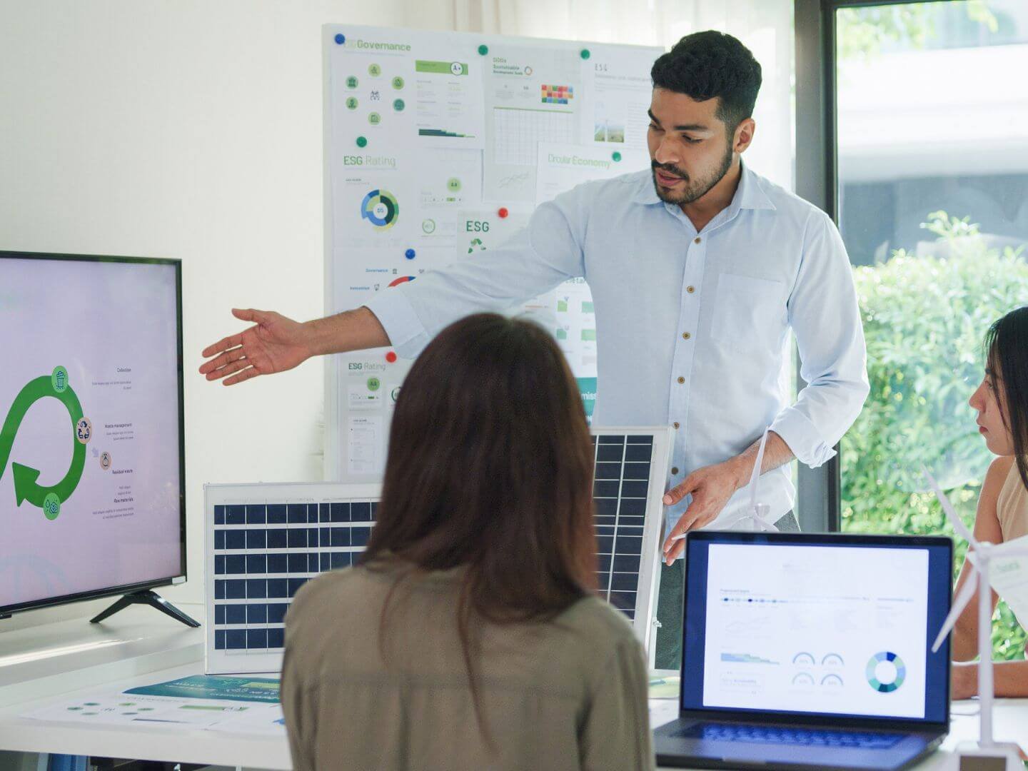 8 aistride-consultoria-hubspot-crm-b2b-automatizacion-reporting